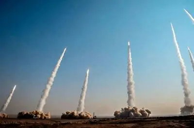 به زیرساخت‌های ما حمله کنند، هیچ زیرساختی در منطقه در امان نخواهد بود/ شگفتانه‌های زیادی داریم که رو نکرده‌ایم