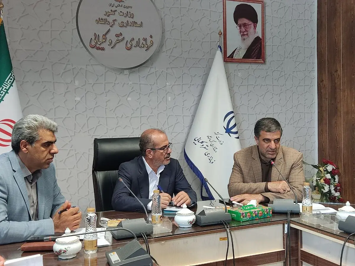 بازدید معاون وزیر راه و شهرسازی از پروژههای بازآفرینی شهری و زیرساختی در شهرستان سنقر