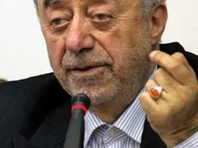 طی نیمه اول سال جاری اتفاق خاصی در اقتصاد نمی‌افتد
