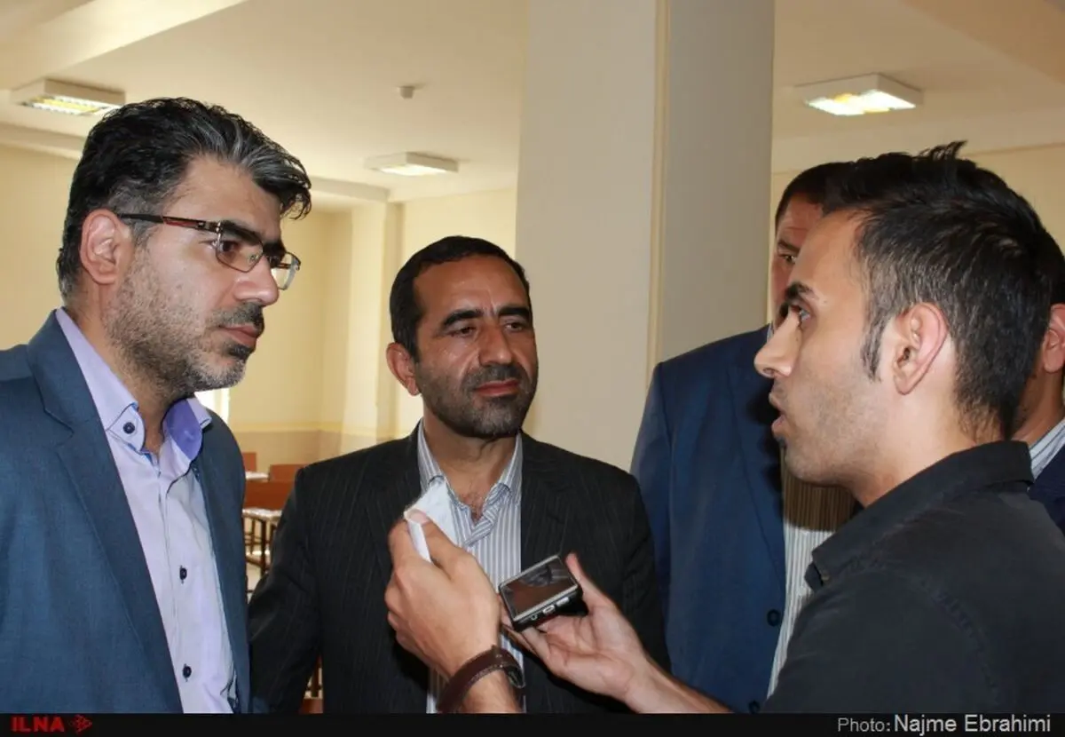 دولت باید در خصوص حل مشکلات شرکت لوله سازی ماهشهر ورود کند/ مدیرعامل پتروشیمی فارابی حق اخراج هیچ کارگری را ندارد