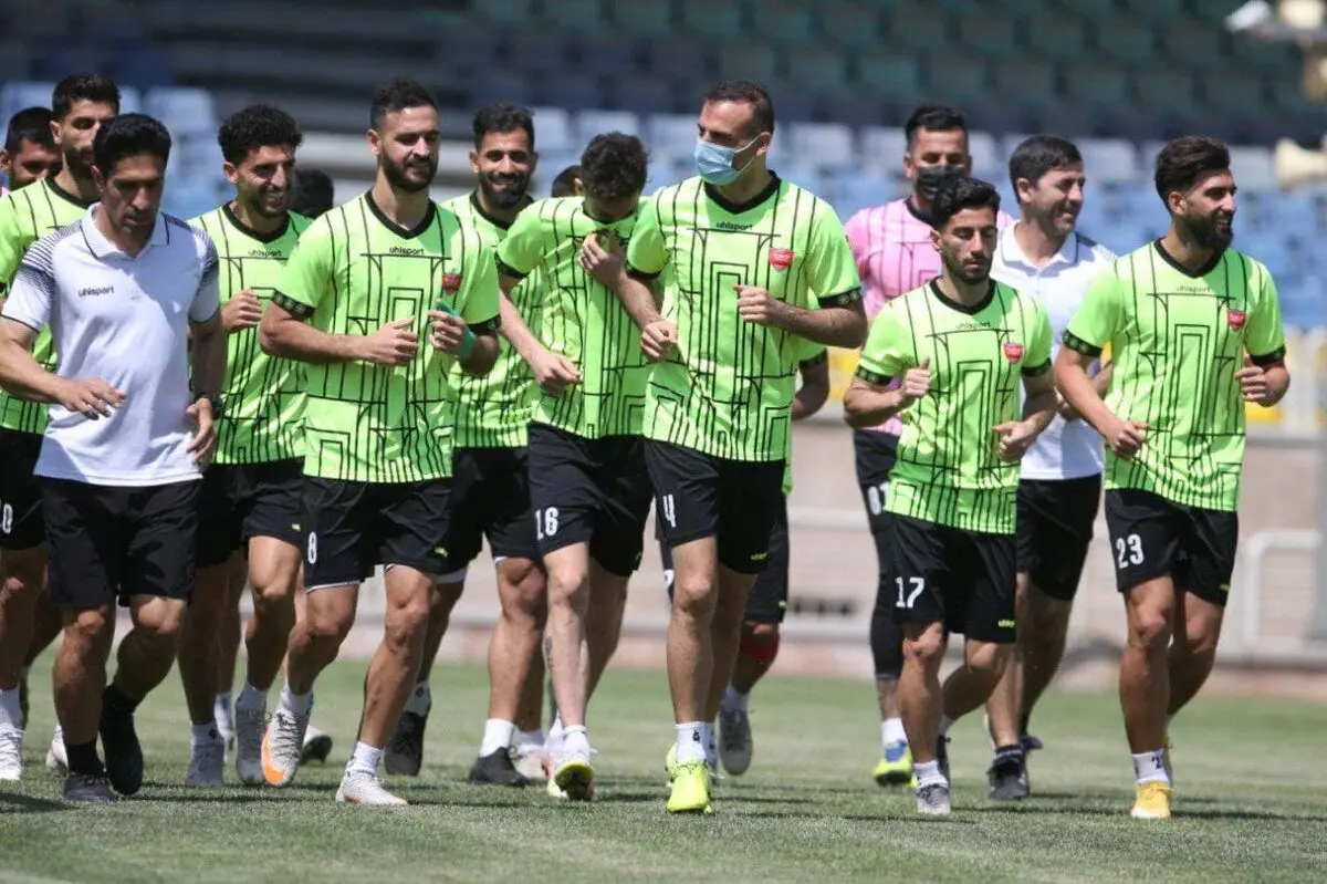 ویدیو: تمرین بازیکنان پرسپولیس پیش از مصاف با آلومینیوم
