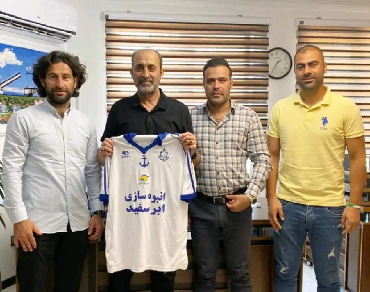 اکبر میثاقیان سرمربی ملوان شد