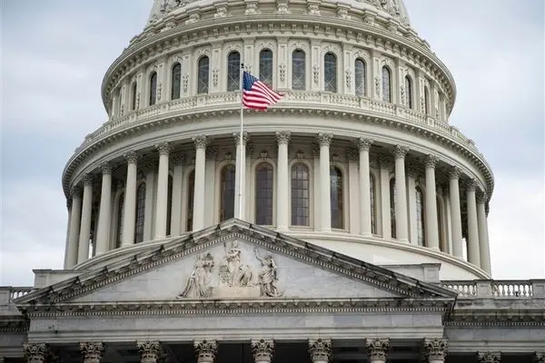 US Congress Approves $430 Billion Package of Initiatives to Reduce Inflation