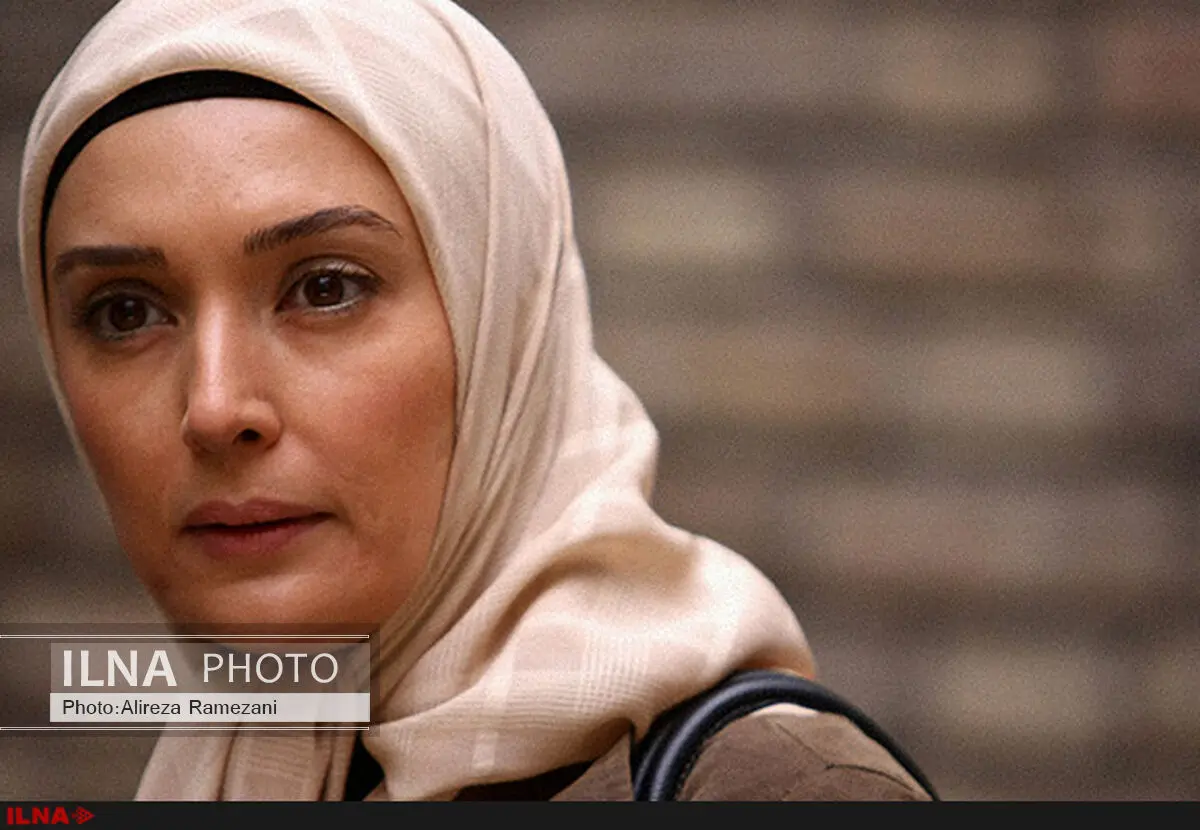 آتنه فقیه نصیری به بیماری ام اس مبتلاست 