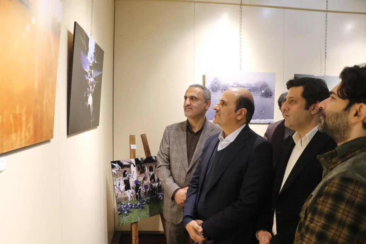 نمایشگاه دومین جشنواره عکس لاهیجان آغاز بکار کرد