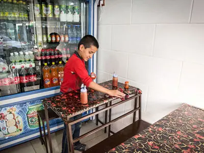 بیمه بی بیمه/ استثمار کودکان و کارگرانِ تحت ستم در روز روشن!