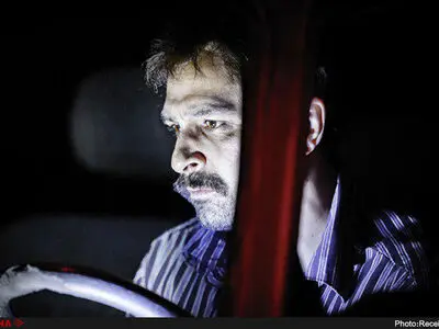 در ماجرای «خفاش شب» دست‌هایی پشت پرده بود/ نام بردن از همدستِ غلامرضا خوشرو برایم دردسرساز شد/ با خودسانسوری توانستم «غلامرضا لبخندی» را اجرا کنم