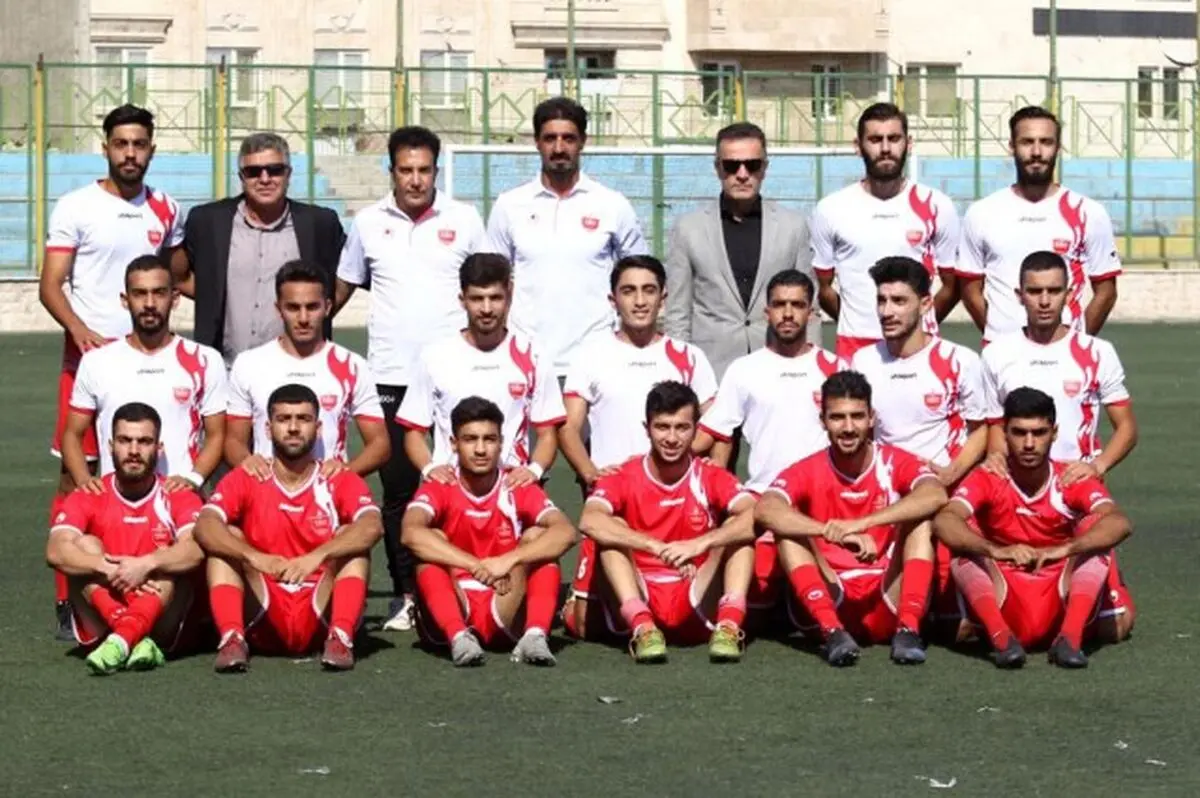 سرمربی پرسپولیس با من دعوا داشت و به جایش به پسرم سیلی زد/ به احترام باشگاه پرسپولیس از شکایت صرف‌نظر کردم