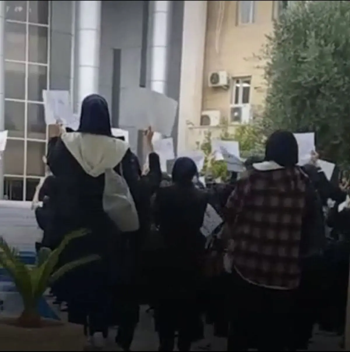 اعتراض صنفی پرستاران مینودشت و اهواز/ پرداخت‌ها ناچیز است