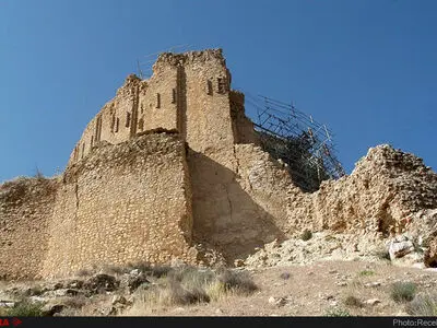 قلعه هزاره میناب مرمت شد
