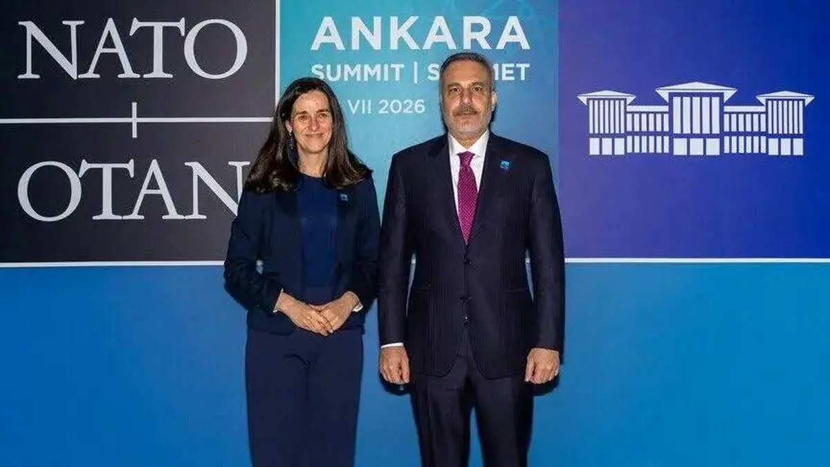فیدان با همتای مجارستانی خود دیدار کرد
