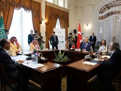 تاکید مصر، پاکستان، ترکیه و عربستان بر لزوم پایان سریع و موفقیت آمیز مذاکرات ایران و آمریکا 