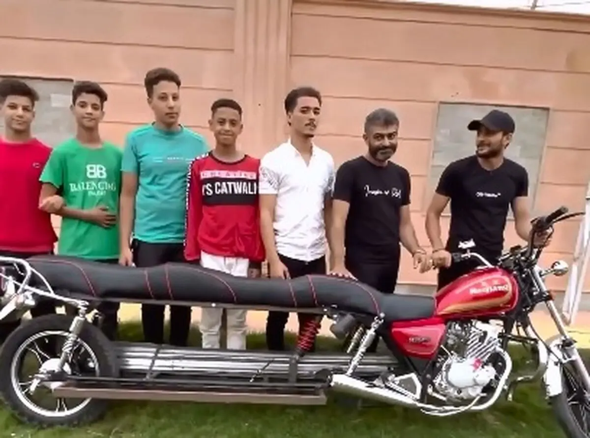 کلیپ جالب از لیموزین موتوری