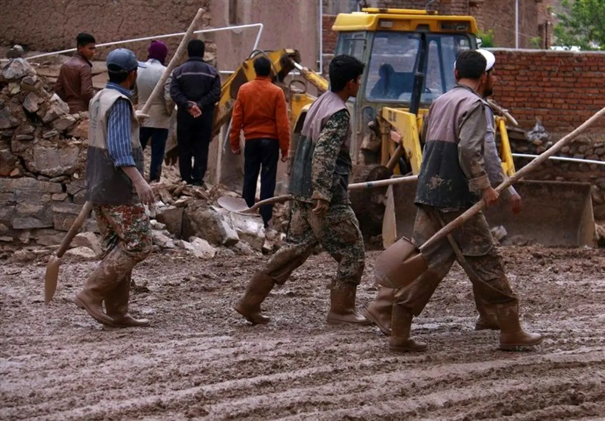 امدادرسانی و  توزیع اقلام اهدایی هموطنان سیل‌زده در سیستان وبلوچستان 