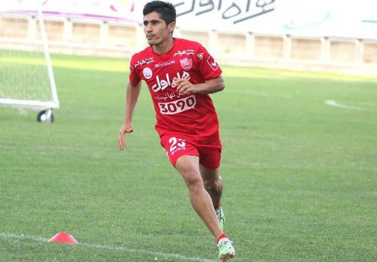بالاخره آرام‌طبع برای پرسپولیس بازی می‌کند
