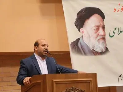 مبلغان در مسیر اقناع افکار عمومی تلاش کنند