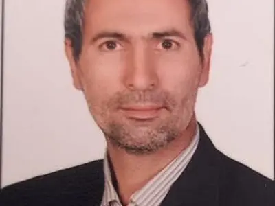 تصمیم مجلس در موردِ افزایش سن بازنشستگی را اشتباه می‌دانم
