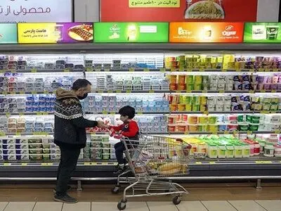 عرضه گوشت قرمز و خرما با قیمت تنظیم بازار در فروشگاه‌های شهروند