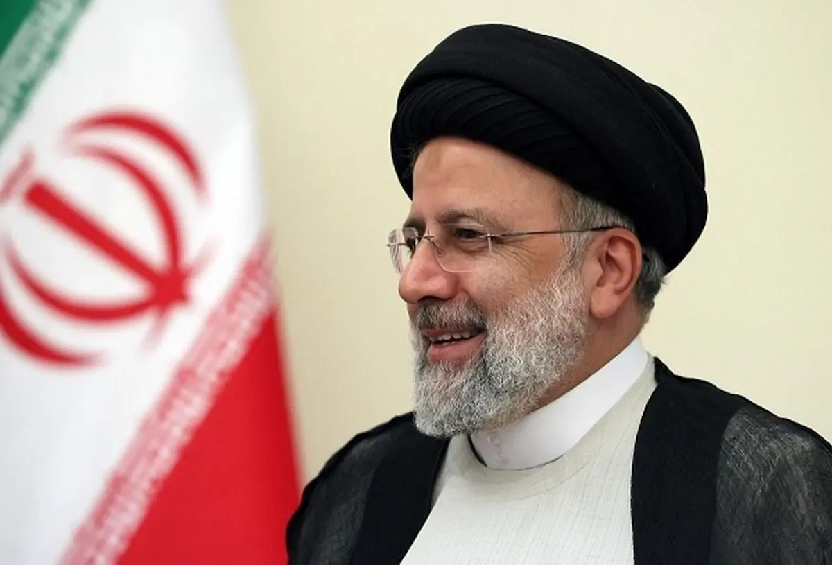 Our entrepreneurs and workers stand against the enemy in the economic war: Raisi 