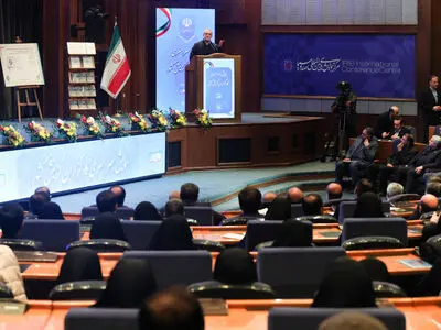 گزینش نادرست، ریشه بسیاری از نارضایتی‌های اجتماعی است/ اگر مردم ناراضی‌اند، باید اول عملکرد خودمان را اصلاح کنیم