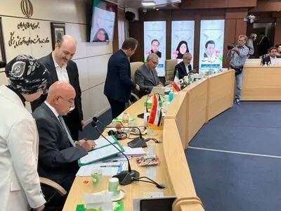 عراق و ایران یادداشت تفاهم همکاری در حوزه بهداشت و درمان امضا کردند