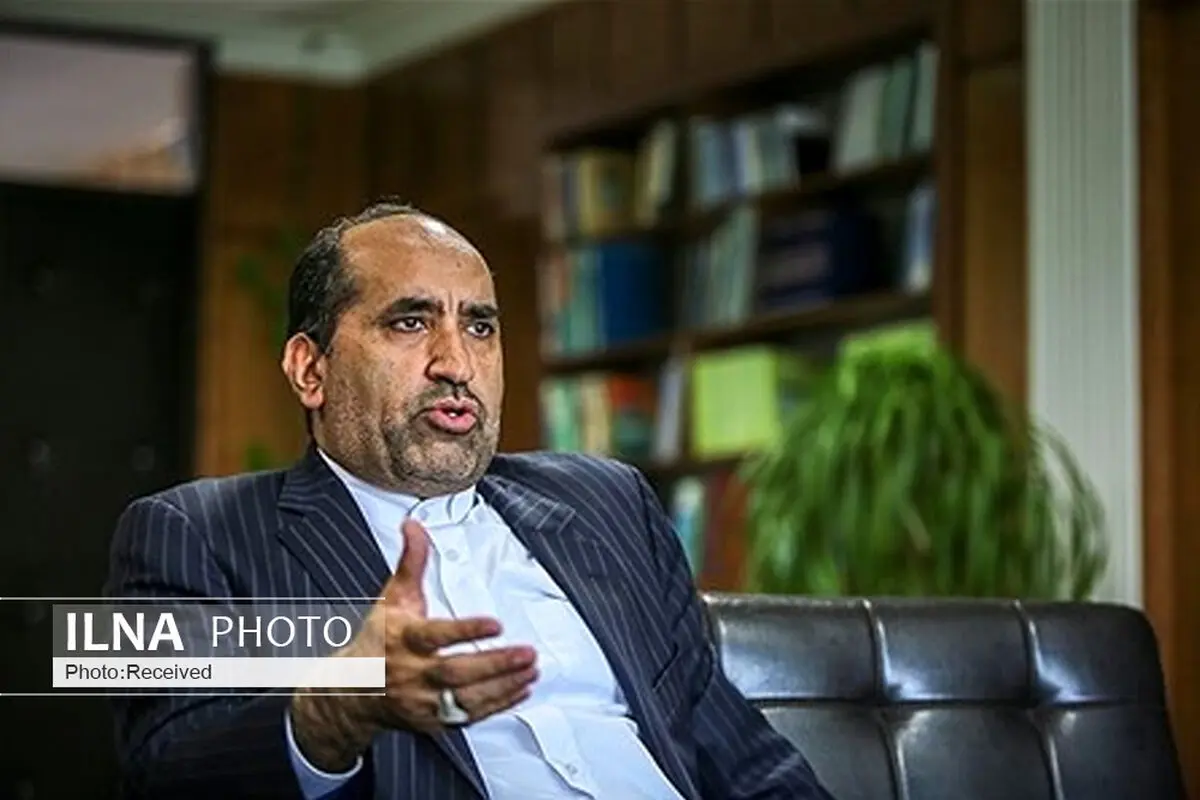اقامت غیرقانونی ۱۲۳ هزار دانش‌آموز اتباع در کشور/ سالانه ۲۰ هزار نفر به جمعیت دانش‌آموزان خارجی اضافه می‌شود/ هزینه ۱۴۰۰ میلیاردی در هر سال برای تحصیل خارجی‌ها