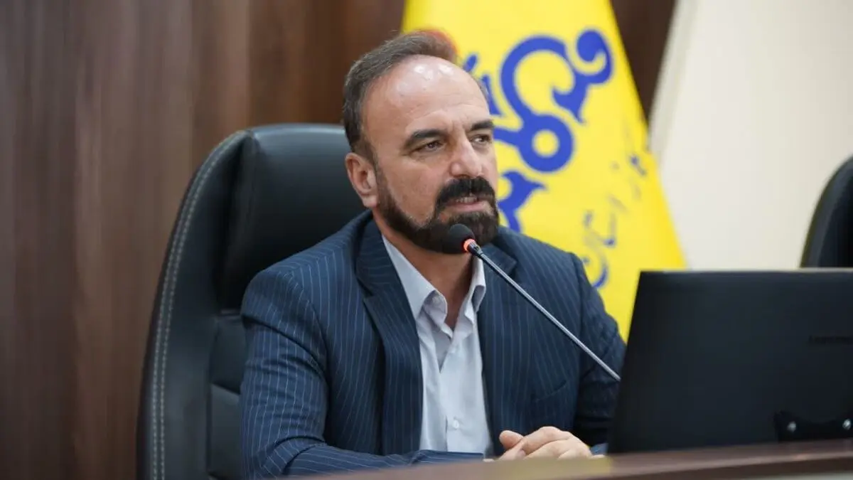 نقش معلمان و مربیان مدارس در گسترش فرهنگ مصرف گاز  