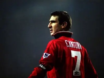 ویدئو نوستالوژی: جادوی کانتونا در لباس منچستریونایتد