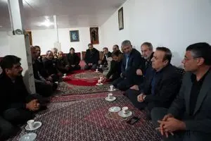 6 ماهه منازل بازسازی‌ شده را به اهالی روستای تتنک تحویل می‌دهیم