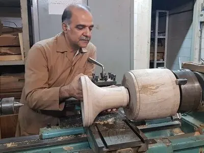 تمبک الهام گرفته از دوره قاجار در پژوهشکده هنرهای سنتی ساخته شد