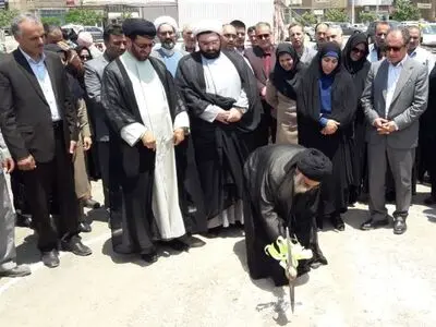 کتابخانه ها باید به فرهنگسرای اجتماعی تبدیل شود