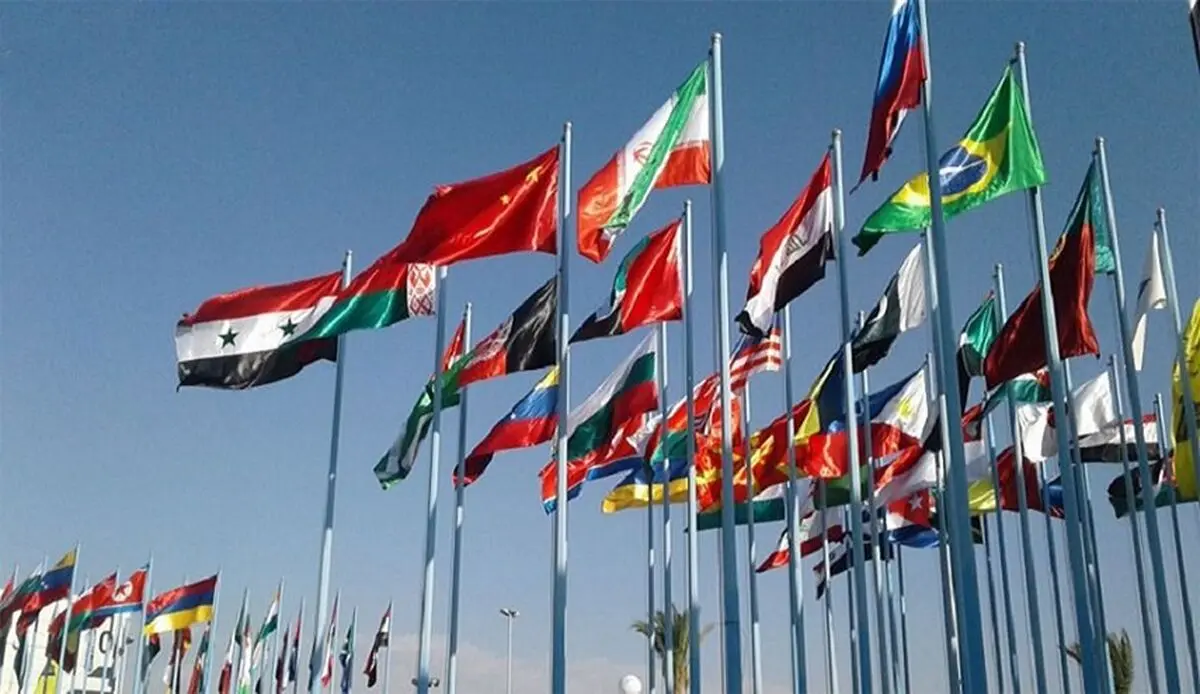 
60 شرکة ایرانیة شارکت فی معرض دمشق التجاری 