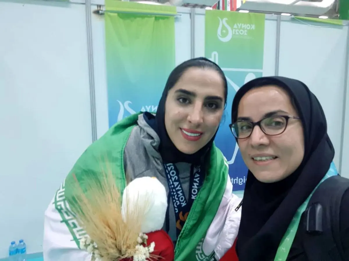 تجربیات نخستین زن گزارشگر اعزامی کانال ورزش بانوان به قونیه