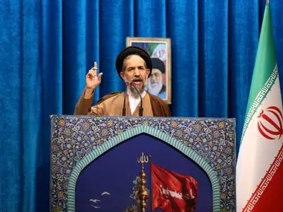 امام جمعة طهران: جبهة المقاومة فرضت الهزیمة علی عالم الاستکبار