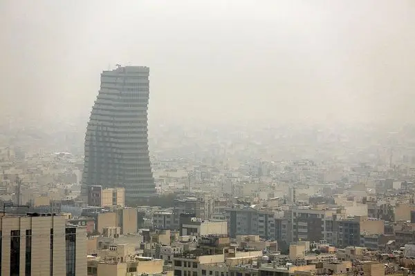 افزایش غلظت ذرات معلق در تهران؛ تداوم آلودگی هوا تا شنبه