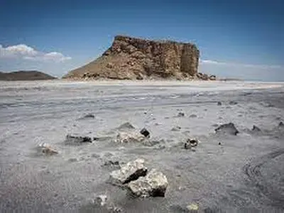 سالانه ۷۵ میلیون مترمکعب پساب به دریاچه ارومیه انتقال می‌یابد