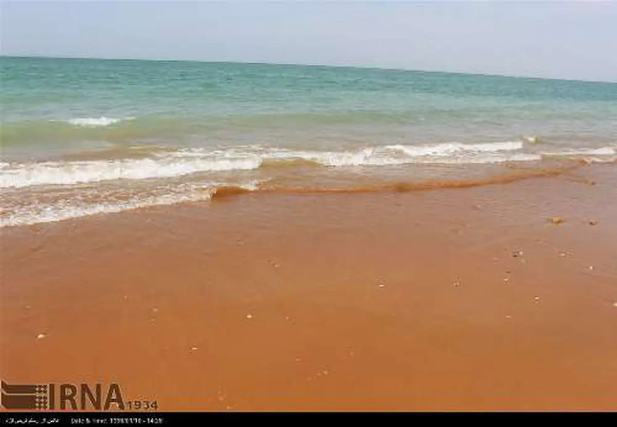 تصاویری از ساحل صخره‌ای و مرجانی چابهار