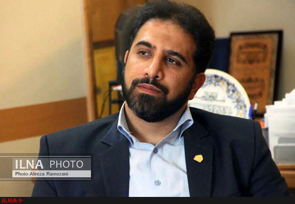 ورود مداحان به سیاست منافاتی با ستایش‌گری ندارد/مصرف لوازم آرایشی در محرم ۱۰ برابر می‌شود