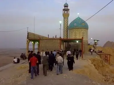 ایمن‌سازی کوه خضر در قم تابستان به اتمام می‌رسد
