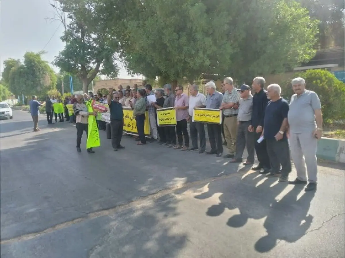 تجمع بازنشستگان تامین اجتماعی در چند استان/ به ما وعده سرخرمن ندهید، چرا معوقات پرداخت نمی‌شود؟