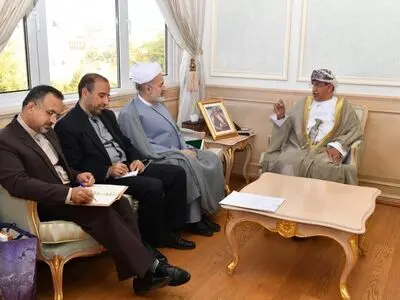 ملاقات سفیر ایران با وزیر بهداشت عمان