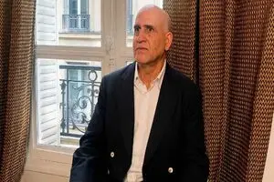 پشت پرده «شکارچی دختران» اپستین؛ مردی که مرگ، او را از دادگاه نجات داد
