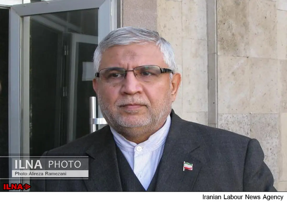 تقدیر سفیر ایران در باکو از مدالآوران المپیاد جهانی شیمی
