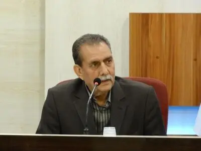 اتاق فکر اقتدارگرایان پشت پرده برنامه‌ریزی می‌کنند تا چهره اصلاحات را غیرواقعی نشان دهند