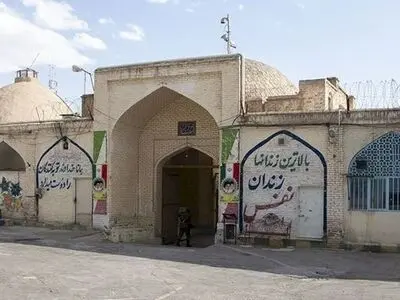 کاروانسرای شاه‌عباسی سمنان تا ۲ ماه دیگر تخلیه می‌شود