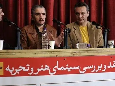 ذوب شدن پادشاه نقد هنرمند منفعل و سطحی است
