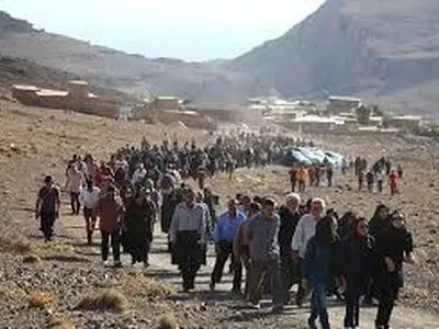 مراسم راهپیمایی گروه کوهنوردی دانشگاه علوم پزشکی کاشان برگزار شد