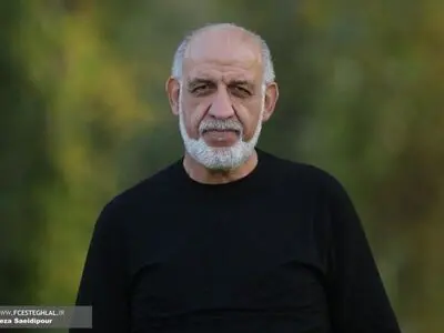 فنونی زاده: امیدوارم آشتی کنان خطیر و نکونام فرمالیته نباشد/ هیچ وقت شاهد چنین شرایطی را در استقلال ندیده بودم