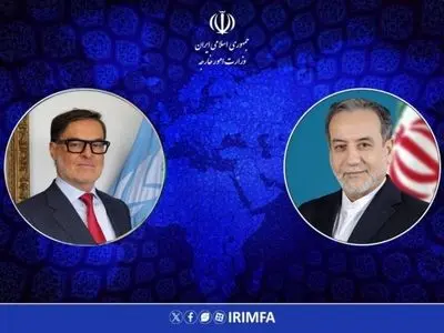 عراقچی انتصاب وزیر خارجه جدید ونزوئلا را تبریک گفت
