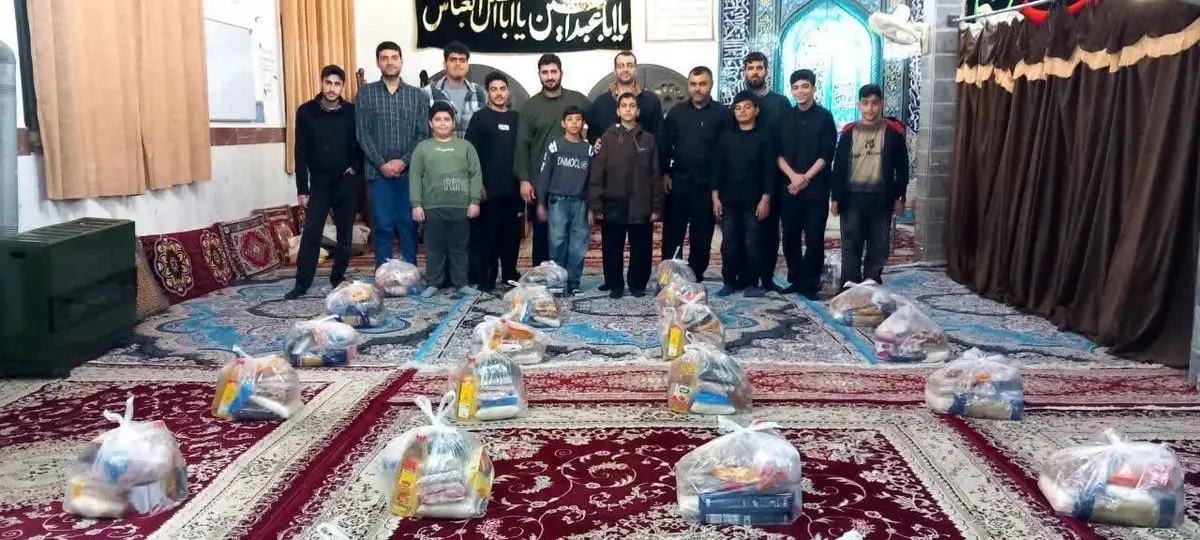 توزیع ۳۰ بسته معیشتی بین خانواده‌های کم برخوردار محله جسیدان آستانه اشرفی